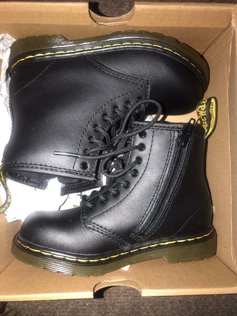 dr martens kids size 9